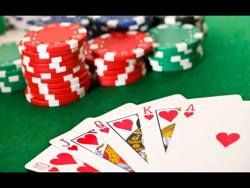 Giới hạn đặt cược trong cách chơi bài Poker Việt Nam